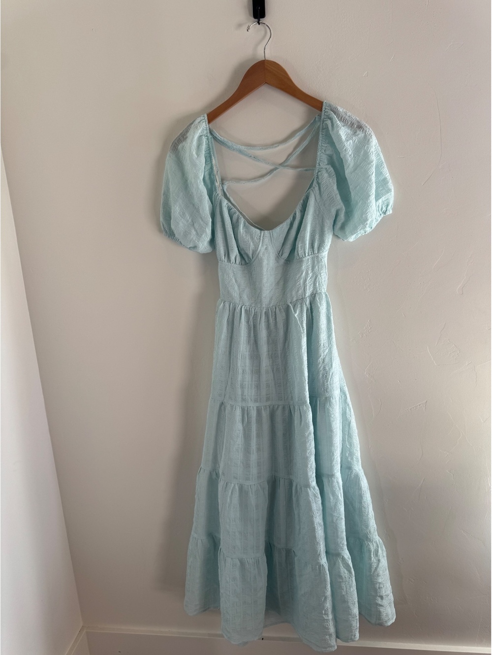 Forever 21 Light Blue Puff Sleeve Lace-Up Back Maxi Dress Size Small NWOT